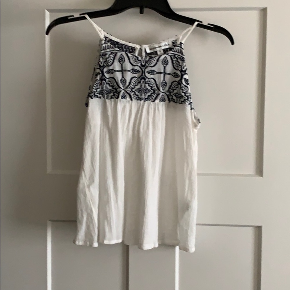 Abercrombie top